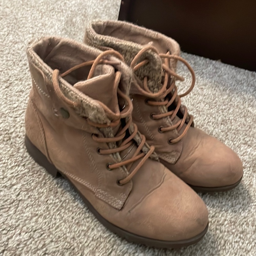 Brown boots